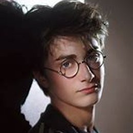 (DIFICIL) A que mago (que tambi&eacute;n va a empezar Howarts) conoce Harry primero - Cuanto sabes sobre harry potter 