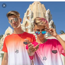 Son..... - Conoces los verdaderos nombres completos de adexe y nau 