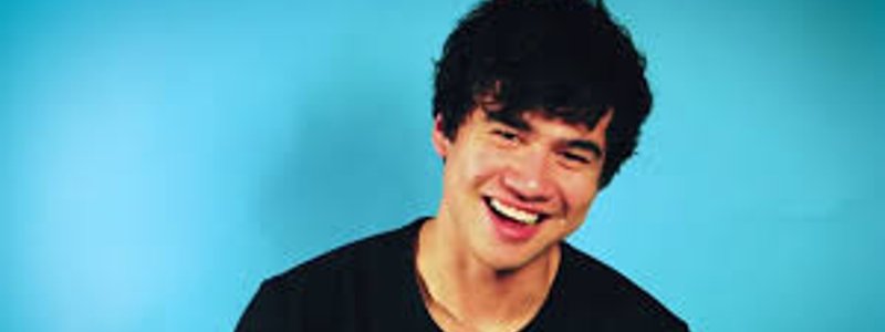 que eres de Calum Hood
