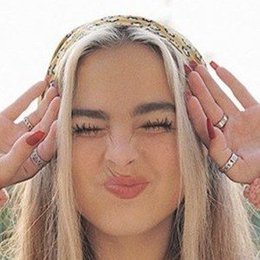 &iquest;Cuando cumple? - Addison Easterling