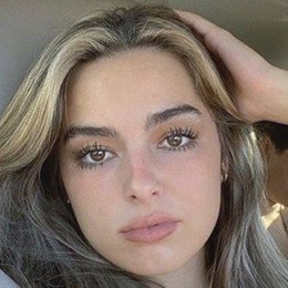 &iquest;Cuantos seguidores tiene? - Addison Easterling