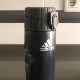 De qui&eacute;n est&aacute; botella? - CFSJ Sin Futbol