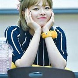 Quien dijo la frase SHY SHY SHY?  7w7 - Cuanto sabes de twice? 7w7