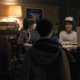 What game does Mike, Lucas, Dustin and Will play in season1? -  Stranger Things test