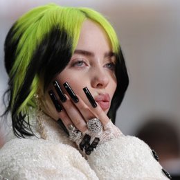 &iquest;Cual fue la primera canci&oacute;n que escribi&oacute;? - &iquest;Cuanto sabes de Billie Eilish? 