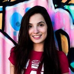 Que bebida es favorita de Angie Velasco - Cu&aacute;nto sabes de Angie Velasco