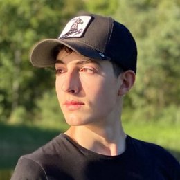 A qu&eacute; se dedica el pap&aacute; de YoSoyPlex - Cuanto sabes de YoSoyPlex