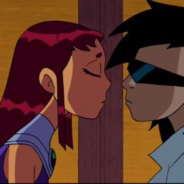 &iquest;Quien interrumpe el beso entre Robin y Starfire? - &iquest;Eres un verdadero fan de los j&oacute;venes titanes (2003)? &iexcl;PARTE 2! 