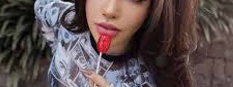 Cuanto conoces a Kimberly Loaiza??