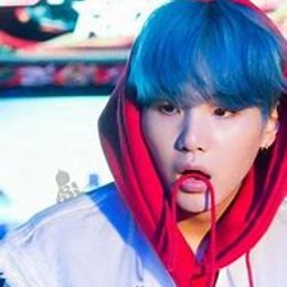 &Eacute;l tiene  - Cu&aacute;nto sabes sobre suga de bts 