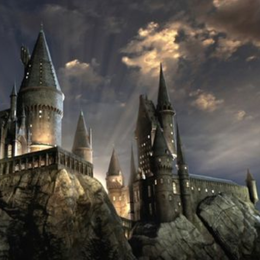 &iquest;Que &aacute;rbol est&aacute; plantado a la entrada del colegio? - Cu&aacute;nto sabes sobre Harry Potter