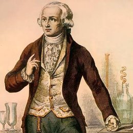 Antoine Lavoisier. - &iquest;F&iacute;sico qu&iacute;mico matem&aacute;tico o bi&oacute;logo?