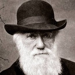 Charles Darwin. - &iquest;F&iacute;sico qu&iacute;mico matem&aacute;tico o bi&oacute;logo?