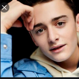 cual es su nombre completo - que tanto conoces a noah schnapp