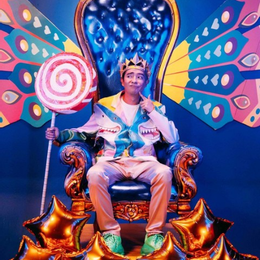 Como se llaman los personajes de aeme - Cuanto conoces de ami Rodr&iacute;guez