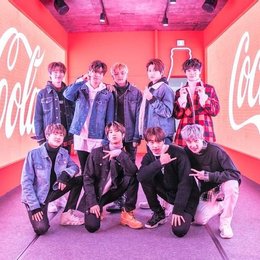 Con que marca famosa de bebidas hicieron promociones? - Cu&aacute;nto sabes de Stray Kids