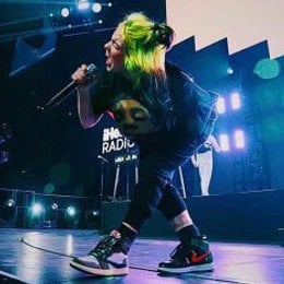 &iquest;C&oacute;mo se llama la canci&oacute;n que hizo en colaboraci&oacute;n para James Bond? - Que tanto conoces a Billie Eilish?