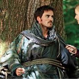 Que dijo Hook que era al conocer a Emma? Lo recuerdas?  - Que tan Oncer eres?