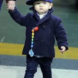 Como se llama el hijo de Josh Dallas y Ginnifer Goodwin que naci&oacute; en la serie? - Que tan Oncer eres?