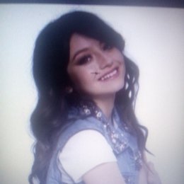 &iquest;Cu&aacute;l es su nombre completo? - Test: &iquest;Cu&aacute;nto sabes de Karol Sevilla?