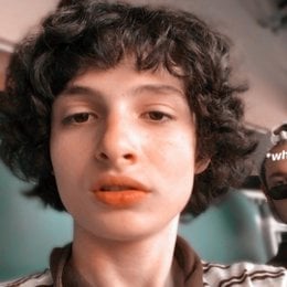 How many siblings does he have? - Do you know finn wolfhard?